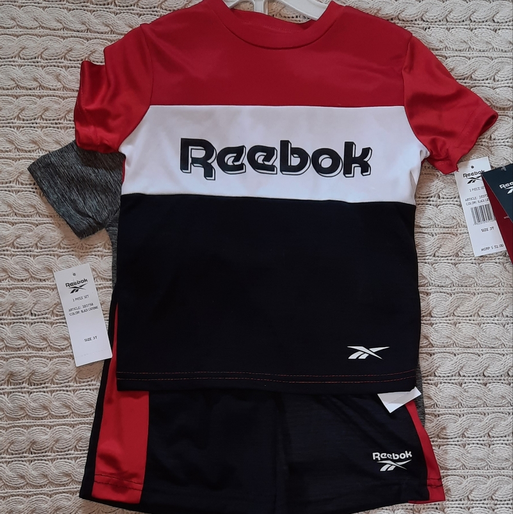 Reebok 3 piece set kids size 3T New